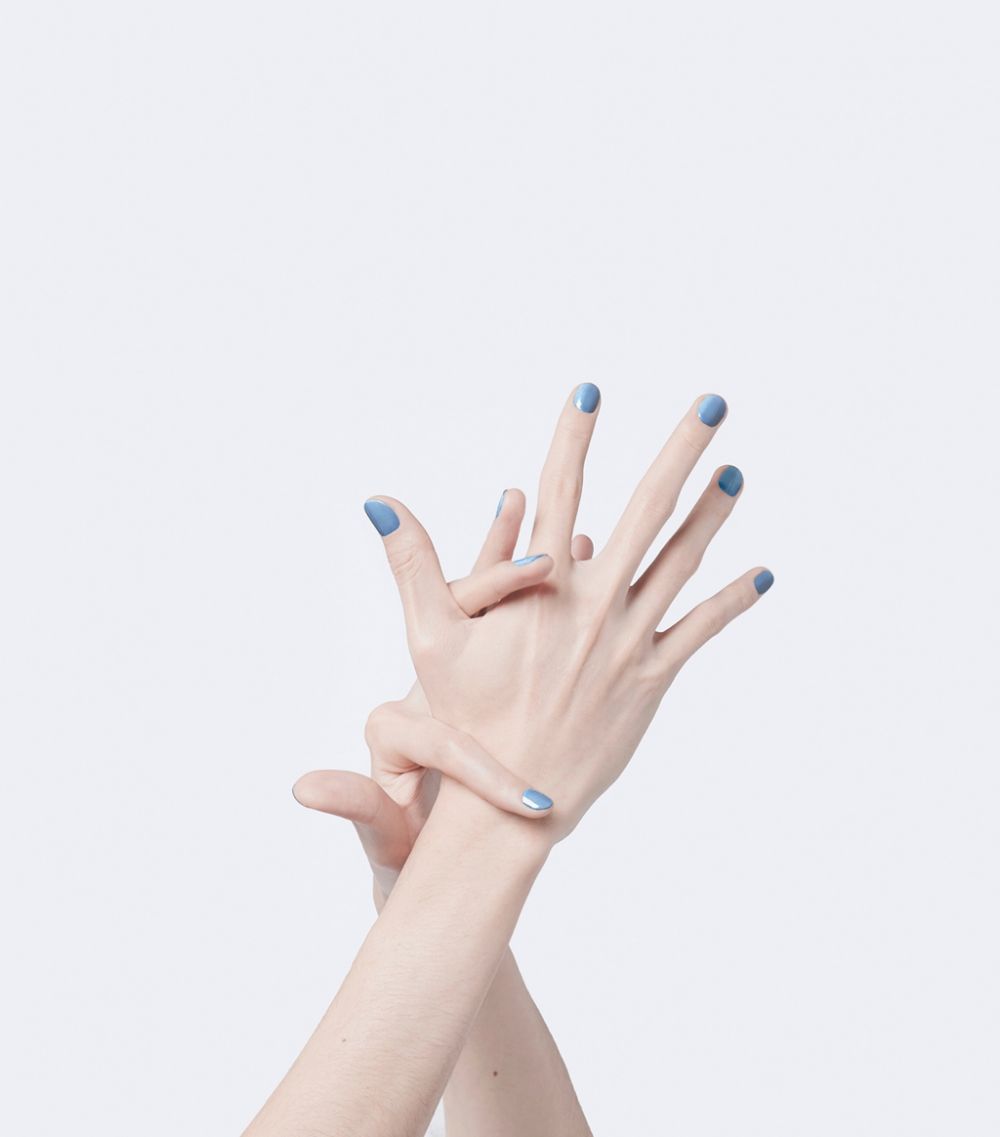 Buy Gucci Vernis A Ongles Nail Lacquer - 212 Annabel Rose in Pakistan