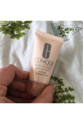 Buy Clinique Moisture Surge Overnight Mask - 30 ml in Pakistan