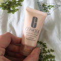 Buy Clinique Moisture Surge Overnight Mask - 15ml in Pakistan