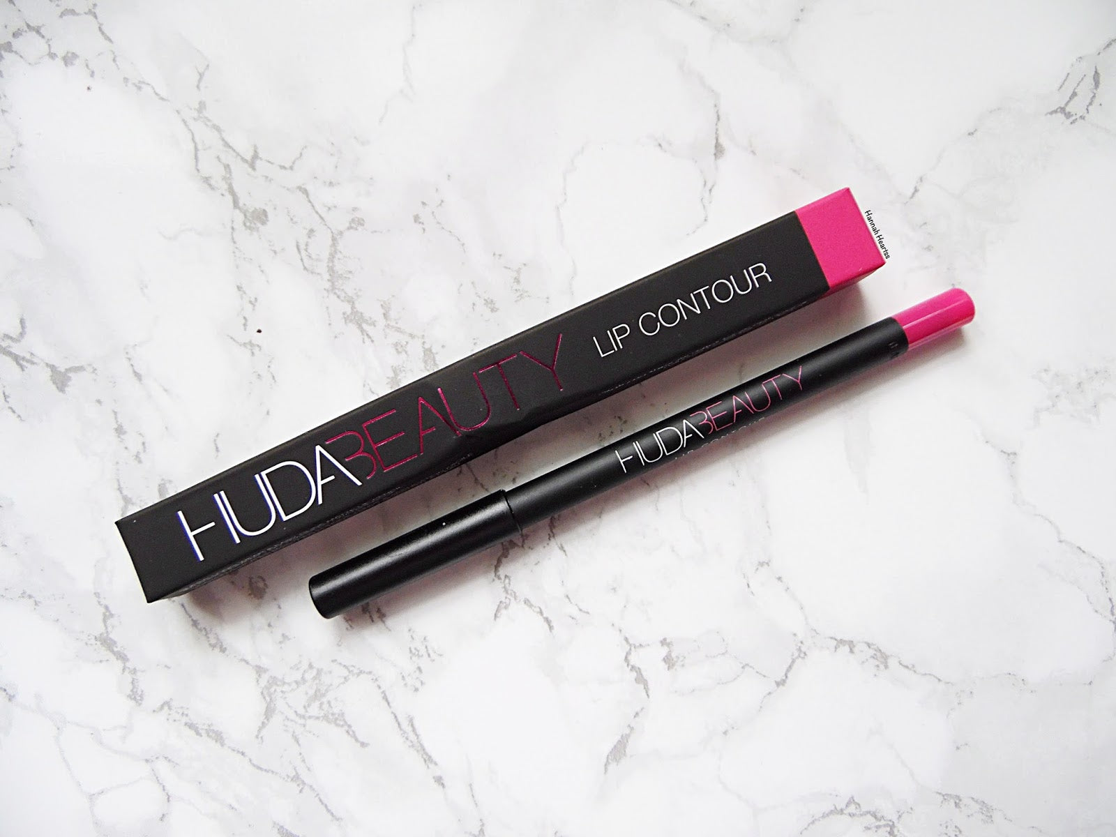 Buy Huda Beauty Lip Contour - Video Star in Pakistan