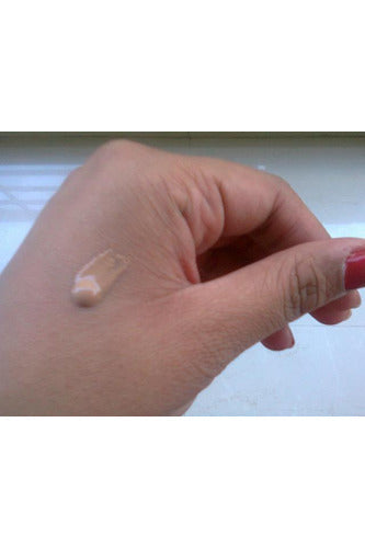 Buy Clinique Anti Blemish Solutions Clearing Concealer - 01 in Pakistan