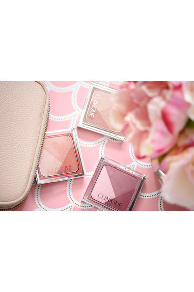 Buy Clinique Sculptionary Cheek Contouring Palette - 06 Defining Pinks in Pakistan