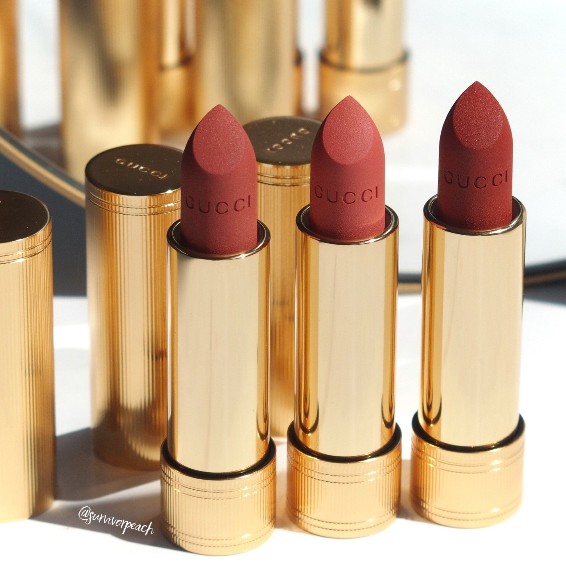 Buy Gucci Rouge A Levres Satin Lip Colour - 512 Maggie Scarlet in Pakistan