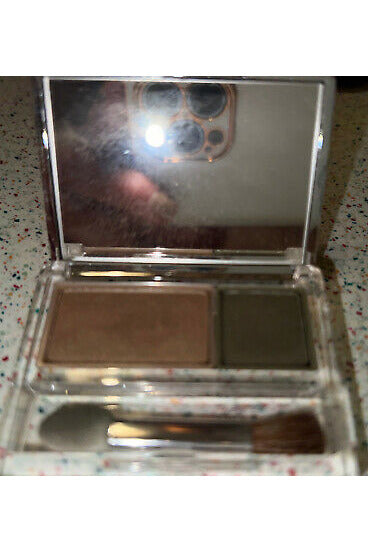 Buy Clinique Colour Surge Eye Shadow  - 211 Spruced Up in Pakistan